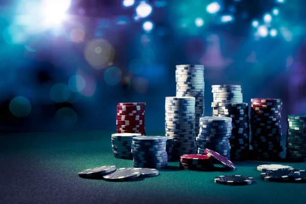 Live-dealer blackjack table displayed on mobile phone screen